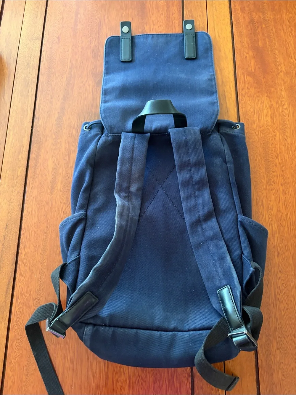 Everlane Modern Snap Canvas Backpack - Classic cotton with leather trim